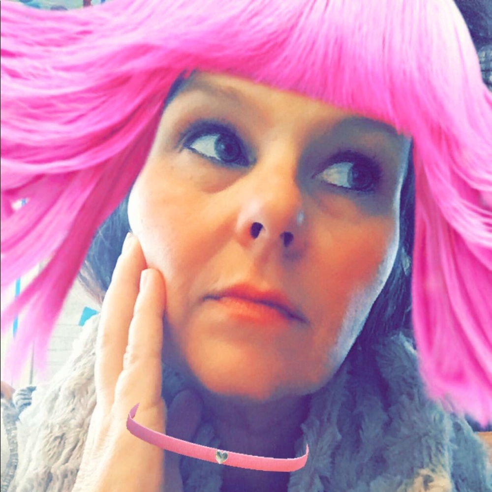 Meet your Posher, Sheri